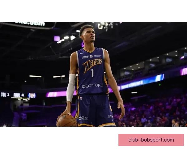 文班进攻爆发创两项历史纪录 火箭新星9记三分跻身队史第三